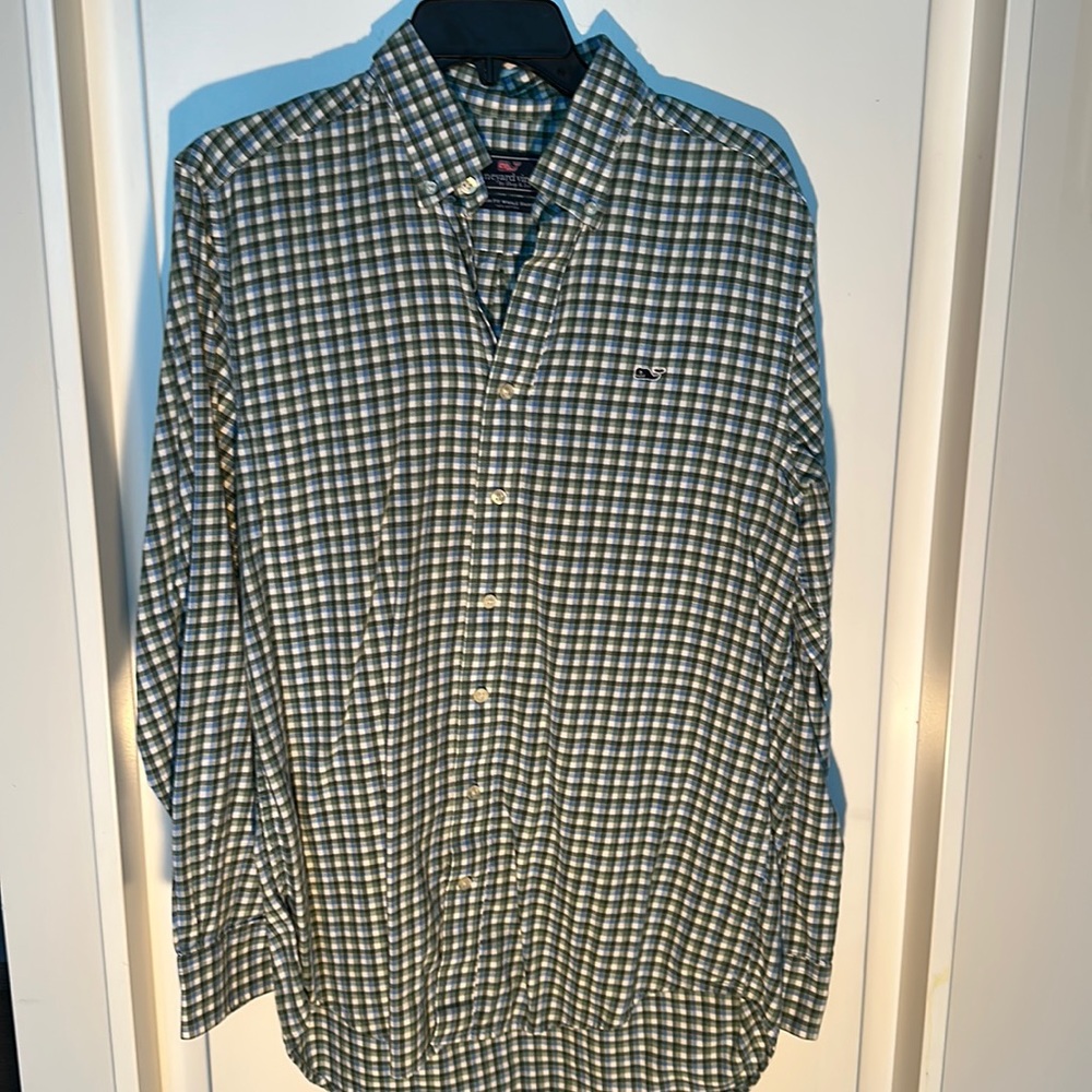 Vineyard Vines | Men’s Medium (M) Whale Shirt | Slim Fit | Green and Blue